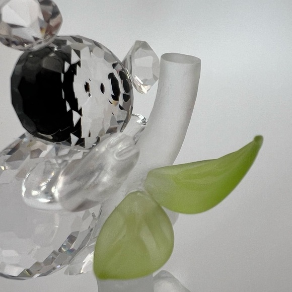Preciosa Crystal Koala Bear on a Branch - Picture 12 of 16
